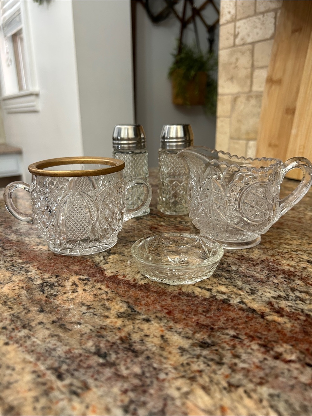 Clear Crystal Glass Sugar Bowl and Creamer Set with Gold Rim